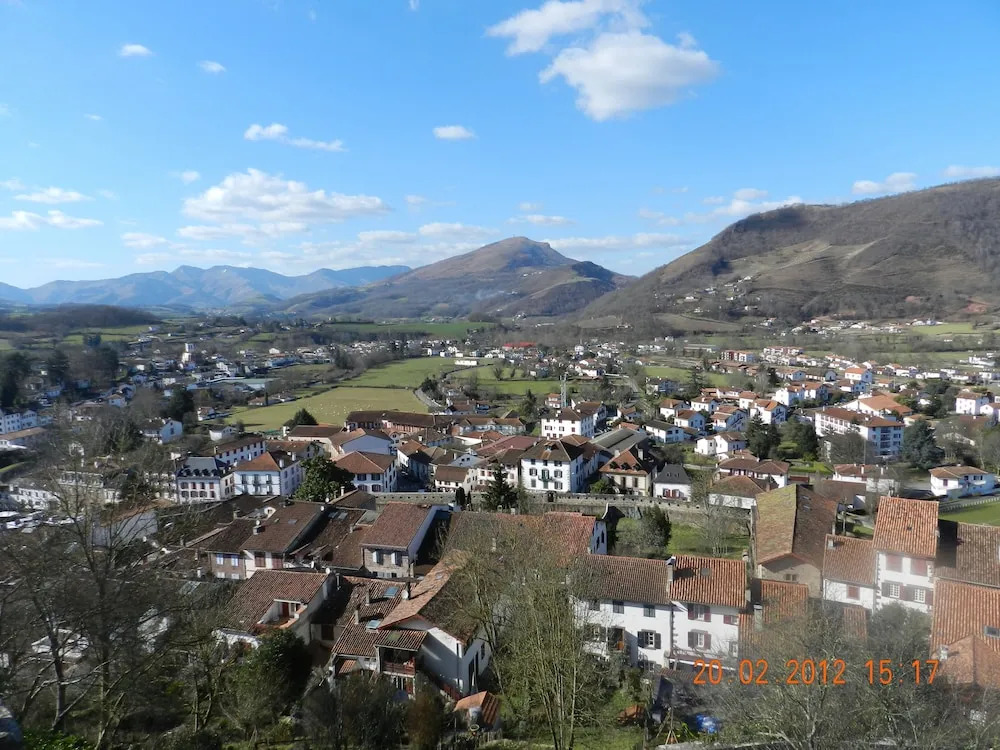 Gite Azkorria