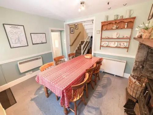 Corner House
