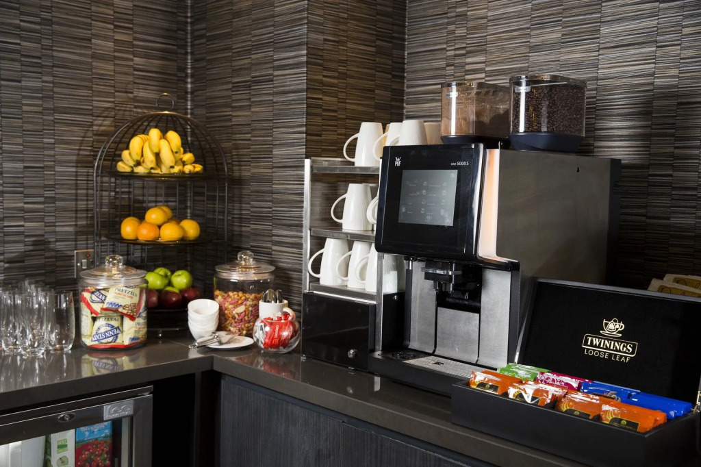 Crowne Plaza Basingstoke by IHG
