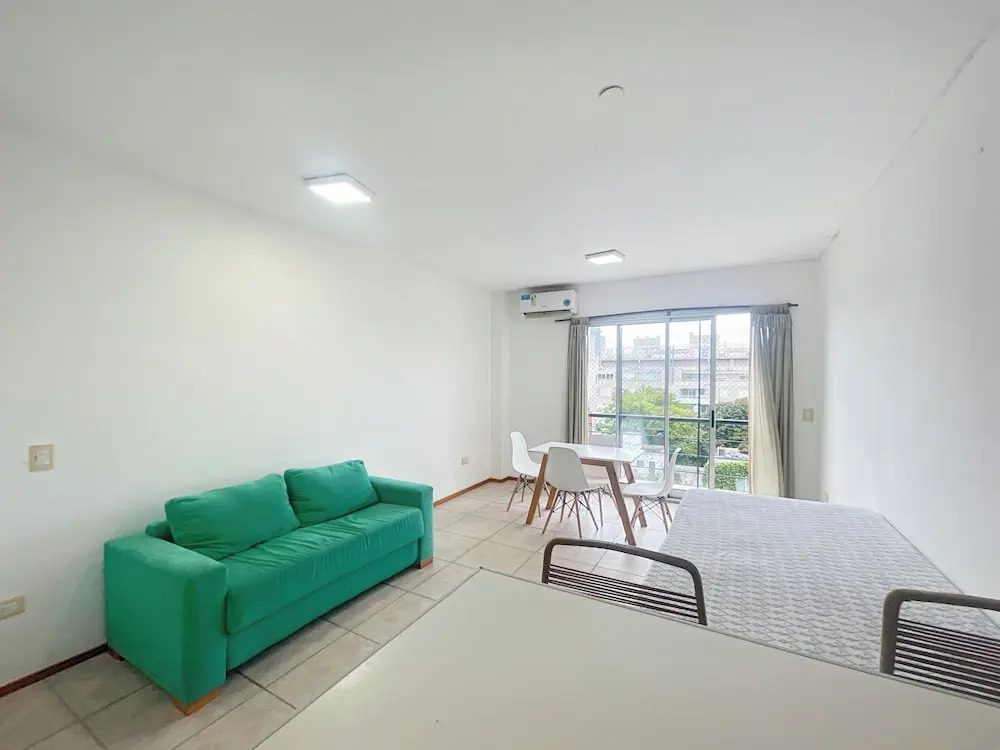 Bright 1 bedroom Rental in Saavedra Comfort and Style