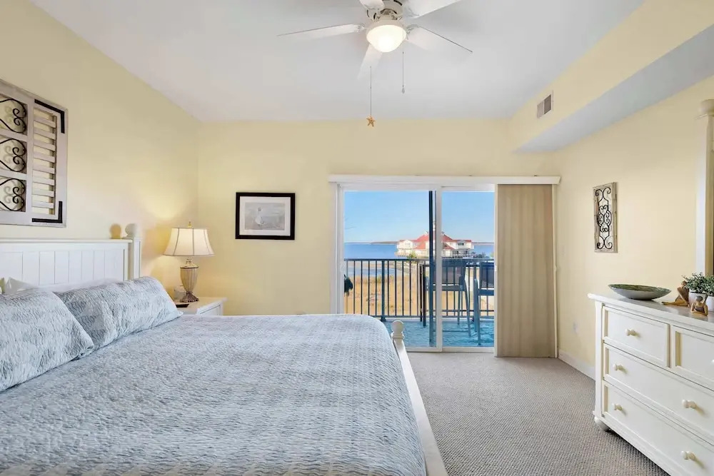 Maresol 310 Bayfront 3BR Condo, Sunset Views, Jetted Tub & Pool