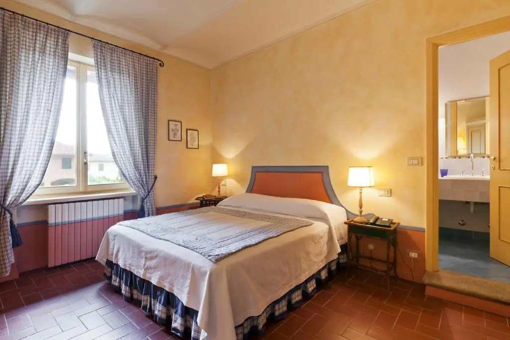 Marchesi Incisa Winery Lodge