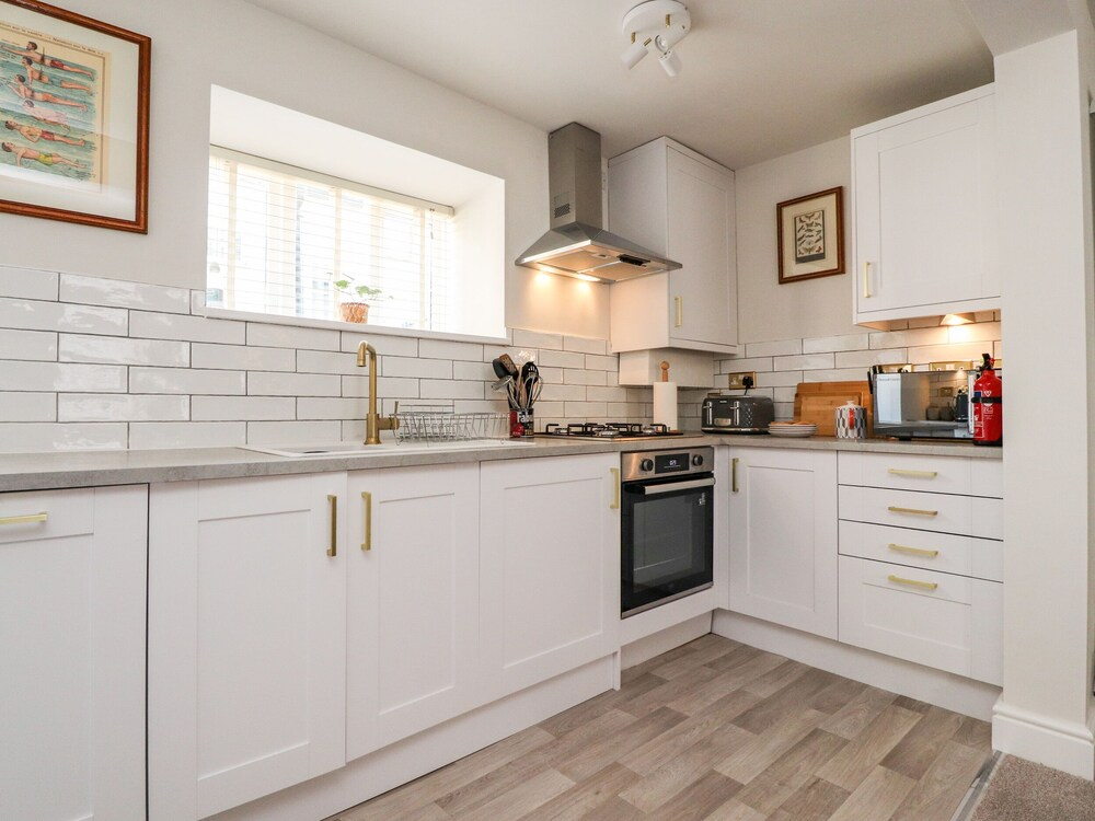 Bay Cottage No 5