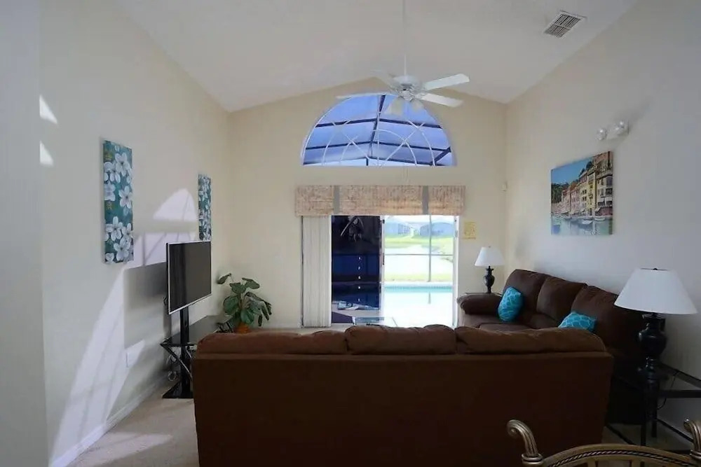 1059 3B Home W/Water View! Hottub! Games Room!