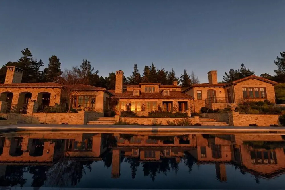 LX1 Chateau D' Renaitre Estate - Carmel-by-the-sea