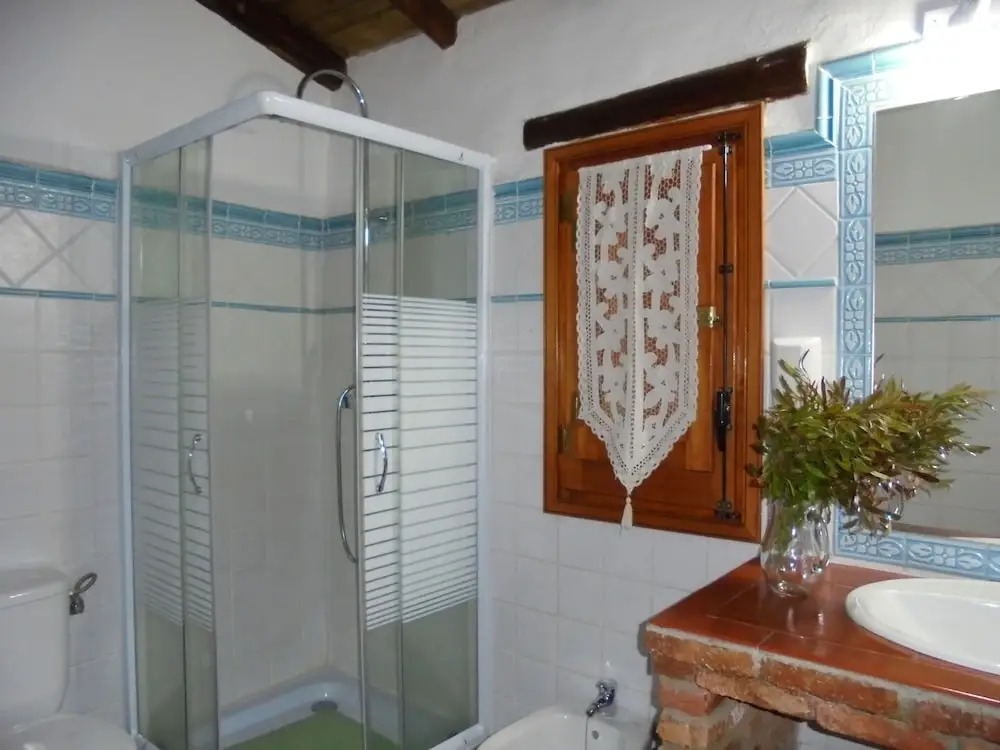 Comfy Farmhouse in Valencia de Alcántara With Pool