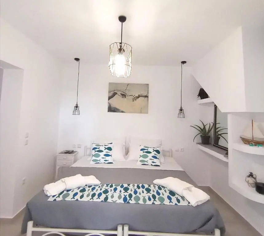 Kikis Apartments
