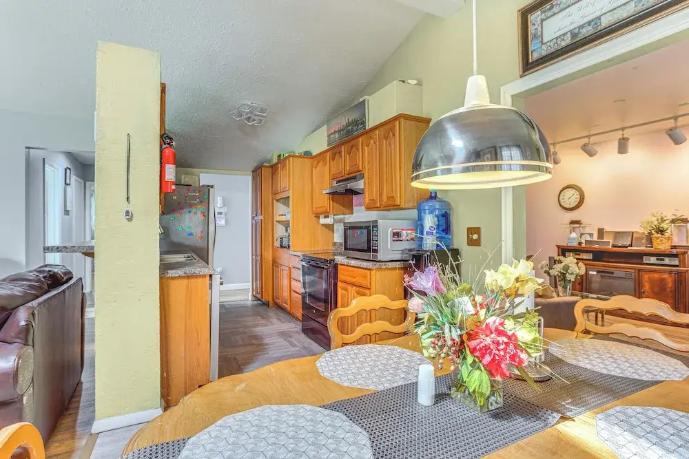Family-friendly OKC Area Getaway: Dogs Welcome!