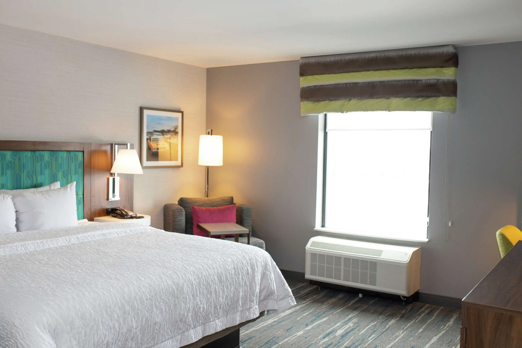 Hampton Inn and Suites Dundee