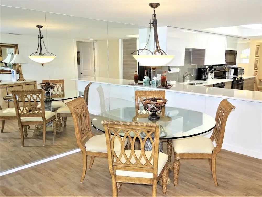 Gulf And Bay Club- B508 Beautiful Unit! 2 Bedroom Condo