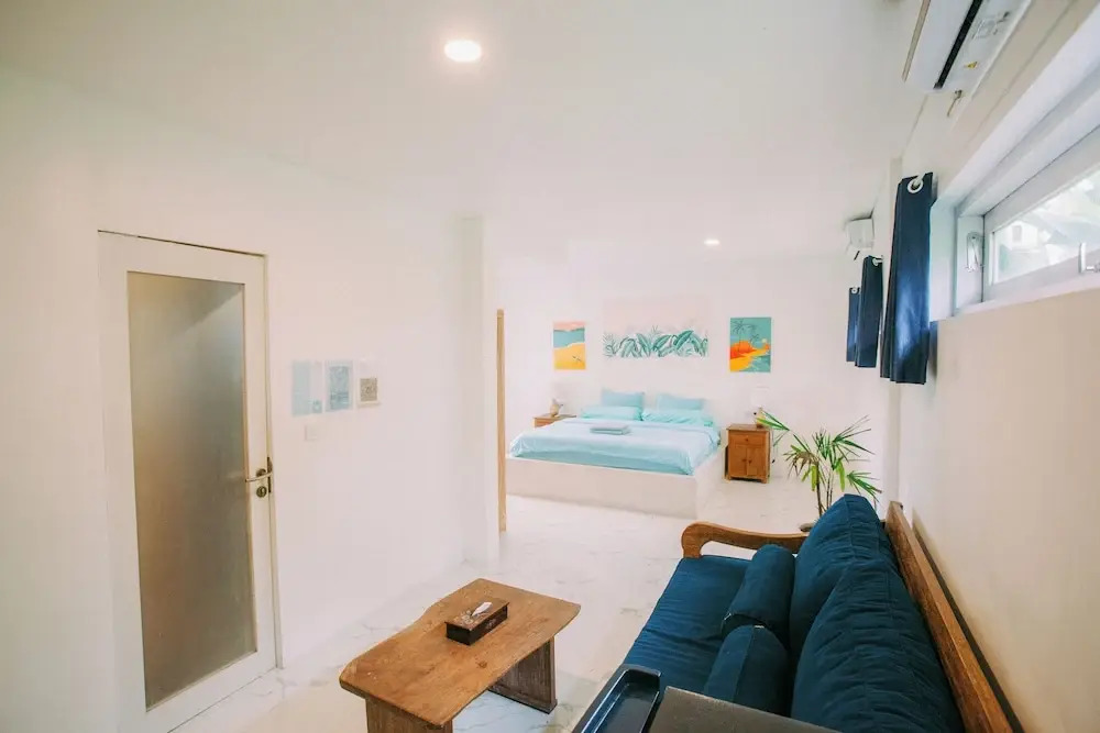 Swell Hotel, Pool Bar & Restaurant