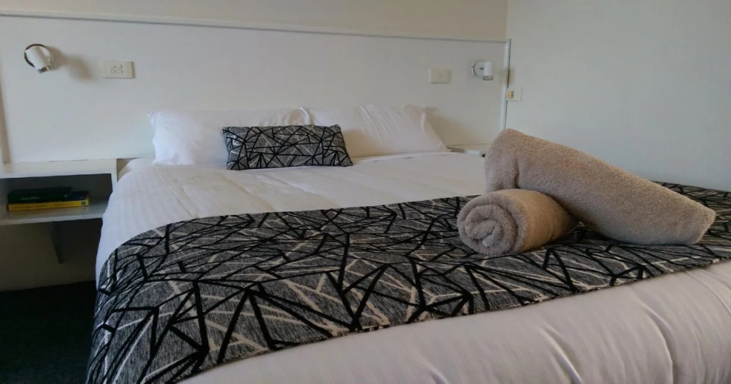 Rosebourne Gardens Motel