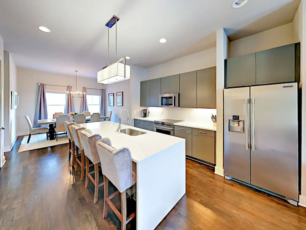 617 27th Avenue N Townhouse 3 Bedrooms 3.5 Bathrooms Townhouse