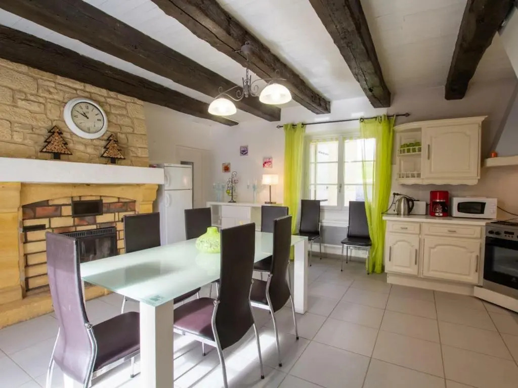 Gîte Cendrieux, 5 pièces, 7 personnes - FR-1-616-14