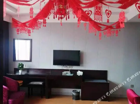 Zhongren Hotel
