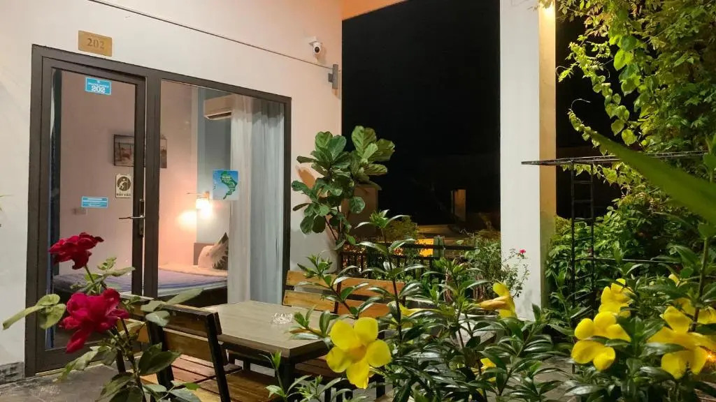 Coto Center Homestay