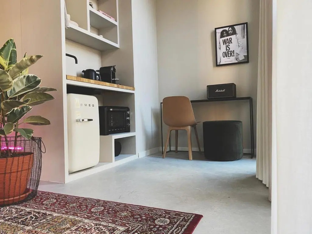 Home8 studio’s