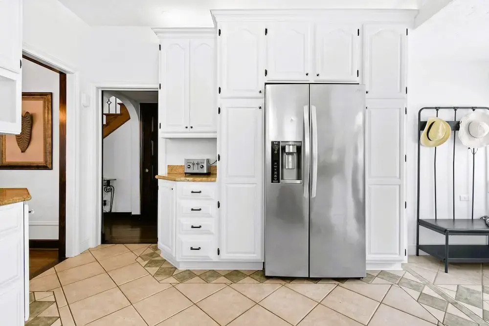 1926 Mediterranean Home With Heated Pool Sleeps 12