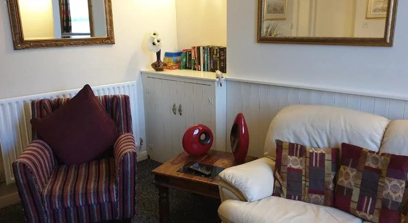 Larchwood Hotel