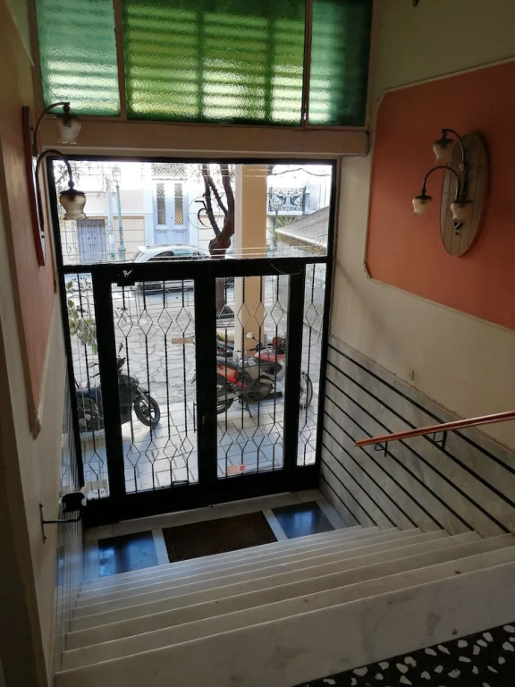 Comfortable apartment in Acropolis