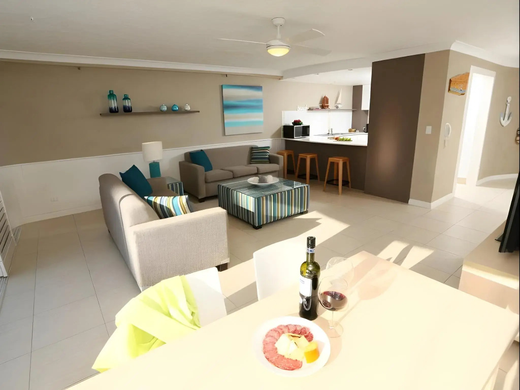 Biarritz Apartments Gold Coast