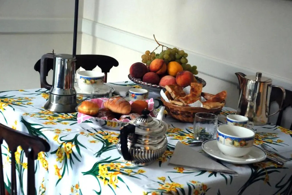 Bed and Breakfast Flowers