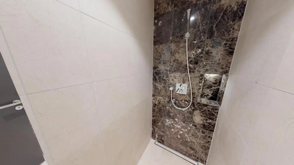 White Pearl Apartment 3.11