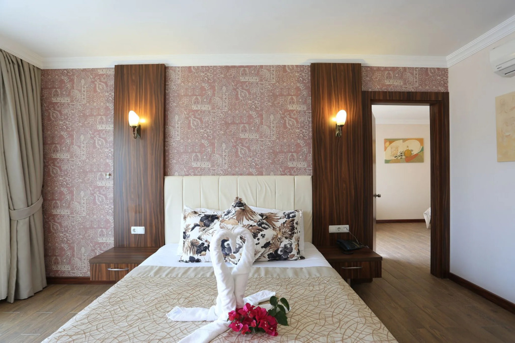 Tymnos Hotel
