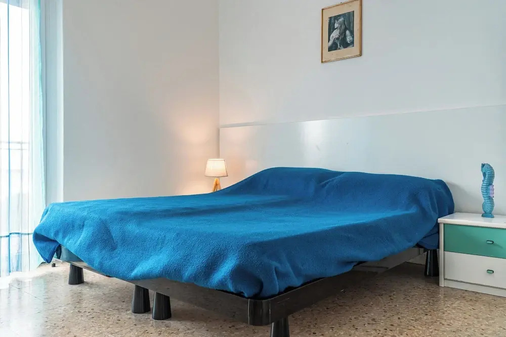 Side sea View Flat for six Near Bibione Beach