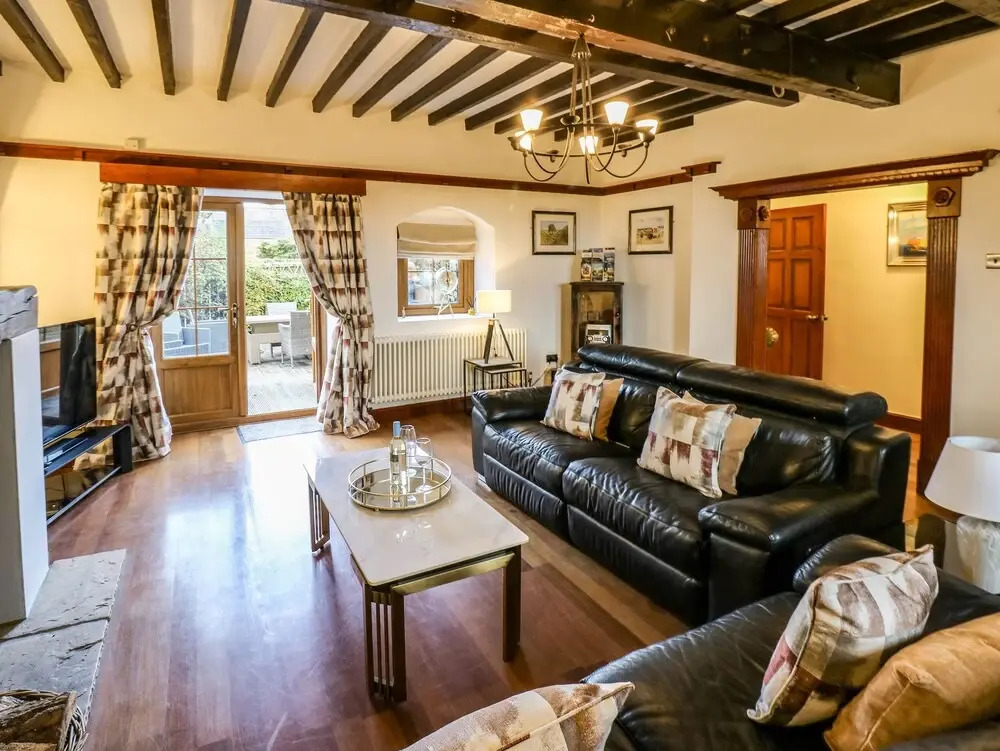 Winding Wheel Cottage