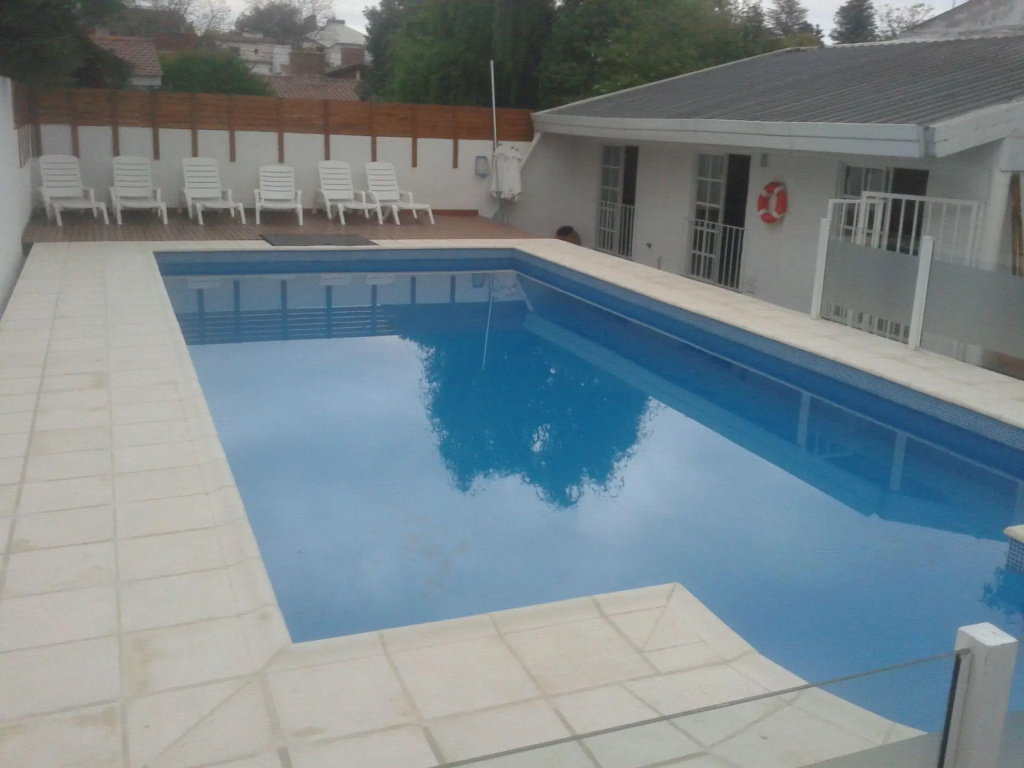 Hotel Pinar del Lago