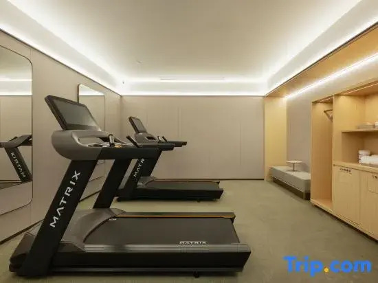Ji Hotel (Nanjing Yuhua Vientiane City Jiaxi Metro Station)