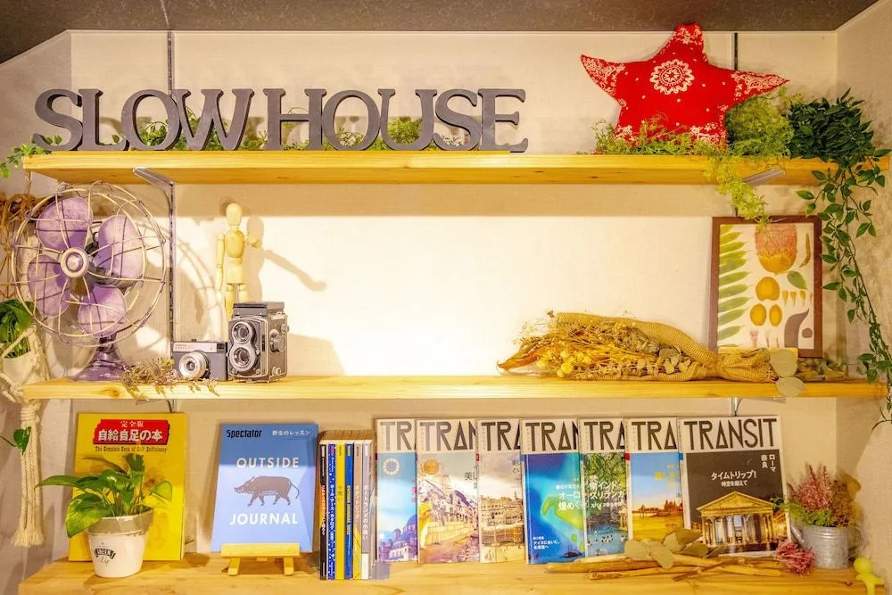 SLOW HOUSE NARA