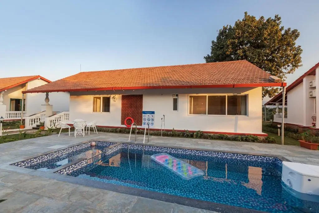 SaffronStays Mariposa by the River Montana, Karjat