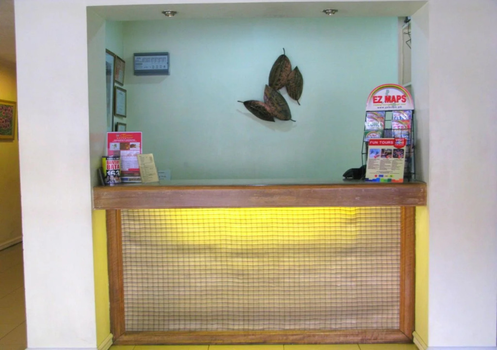 Отель Midori Davao
