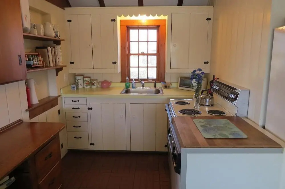 90 Squanto Drive - Four Bedroom House