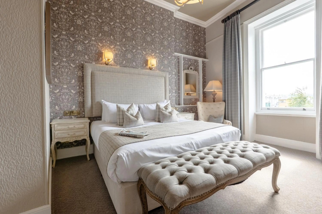 The Royal Hotel