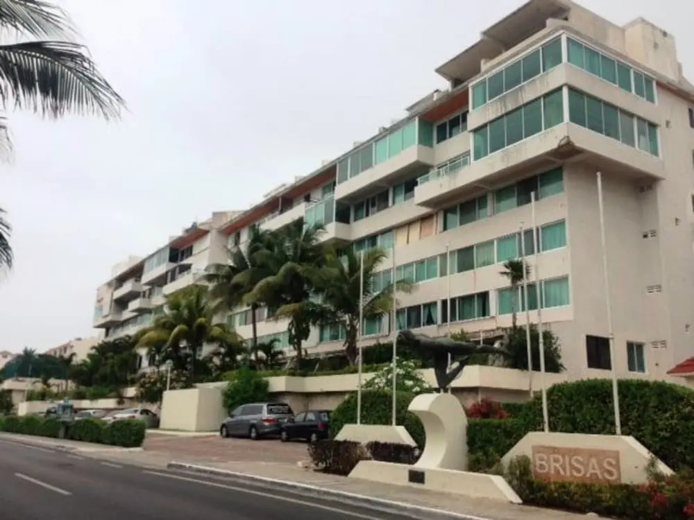 Brisas Penthouses by TA