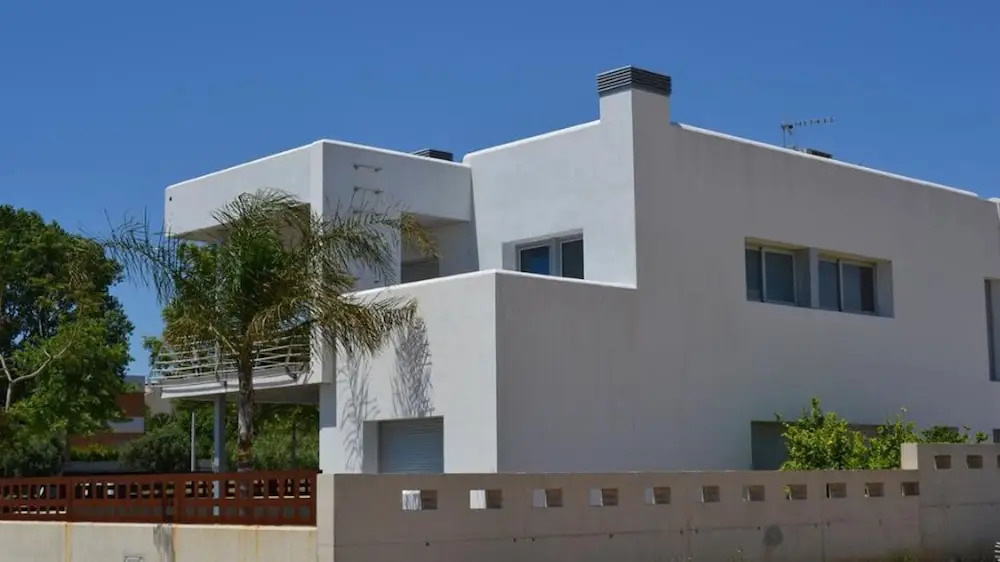 Villa Ardia - 50 Metres From the Beach