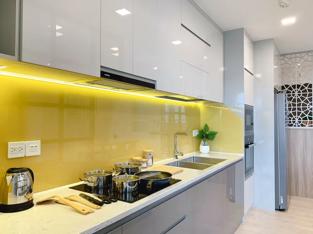 Diamond Luxury Sunrise City