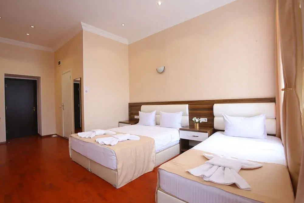 Hotel Aristocrat