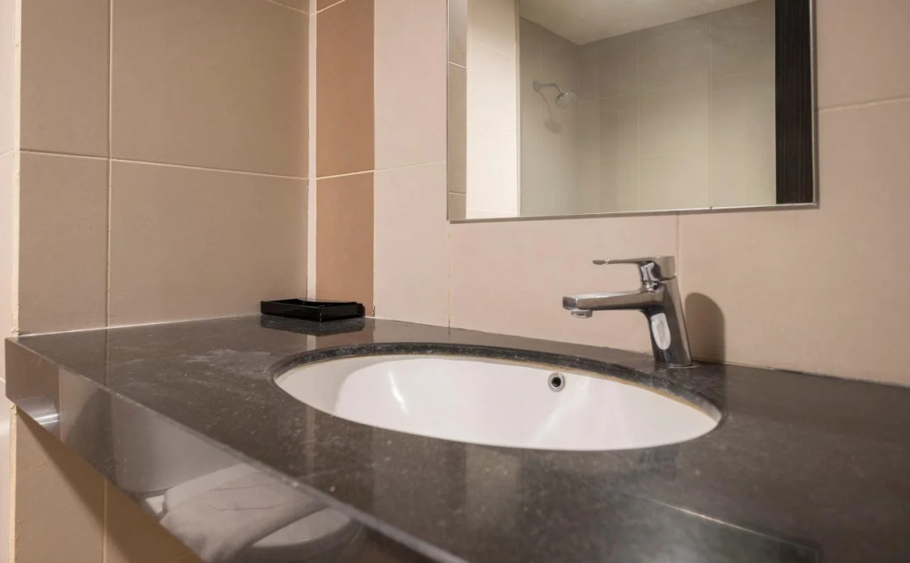 Grand Celino Hotel