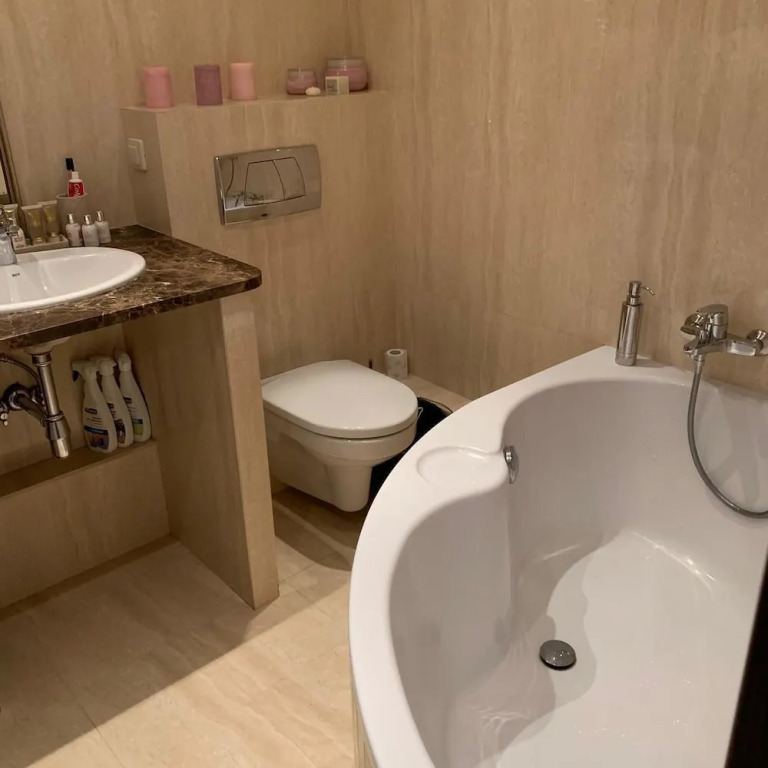 Your Home in Warsaw - Apartment Stegny- Mokotow