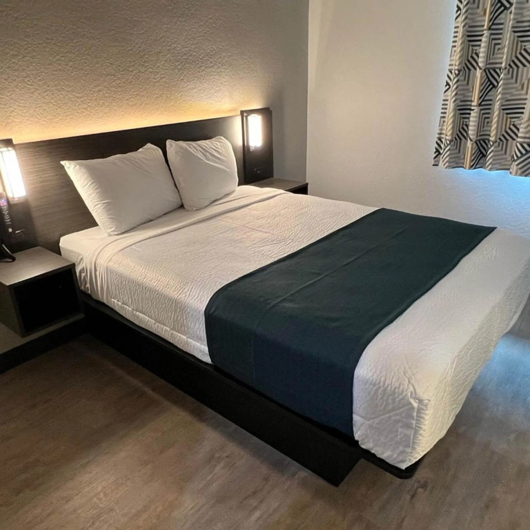 Motel 6-Fort Lauderdale, FL