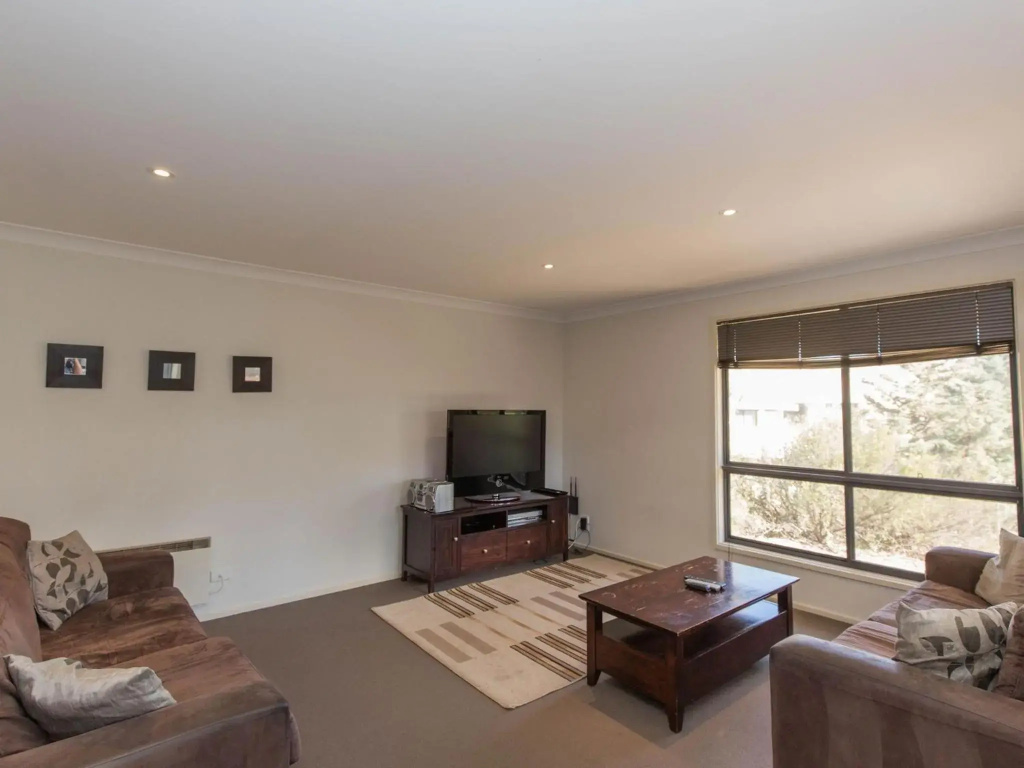 Northstar 1 of 17 Kirwan Close