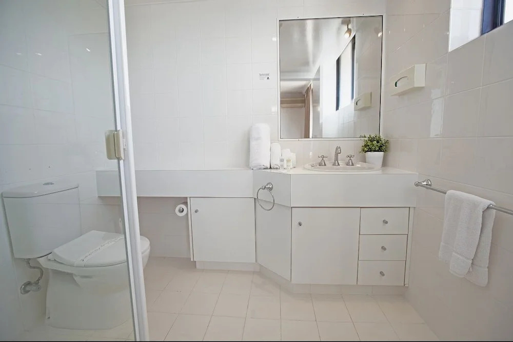 Kirribilli Riverfront Apartments