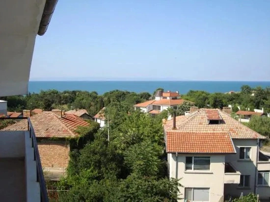 Yanevi Apartments