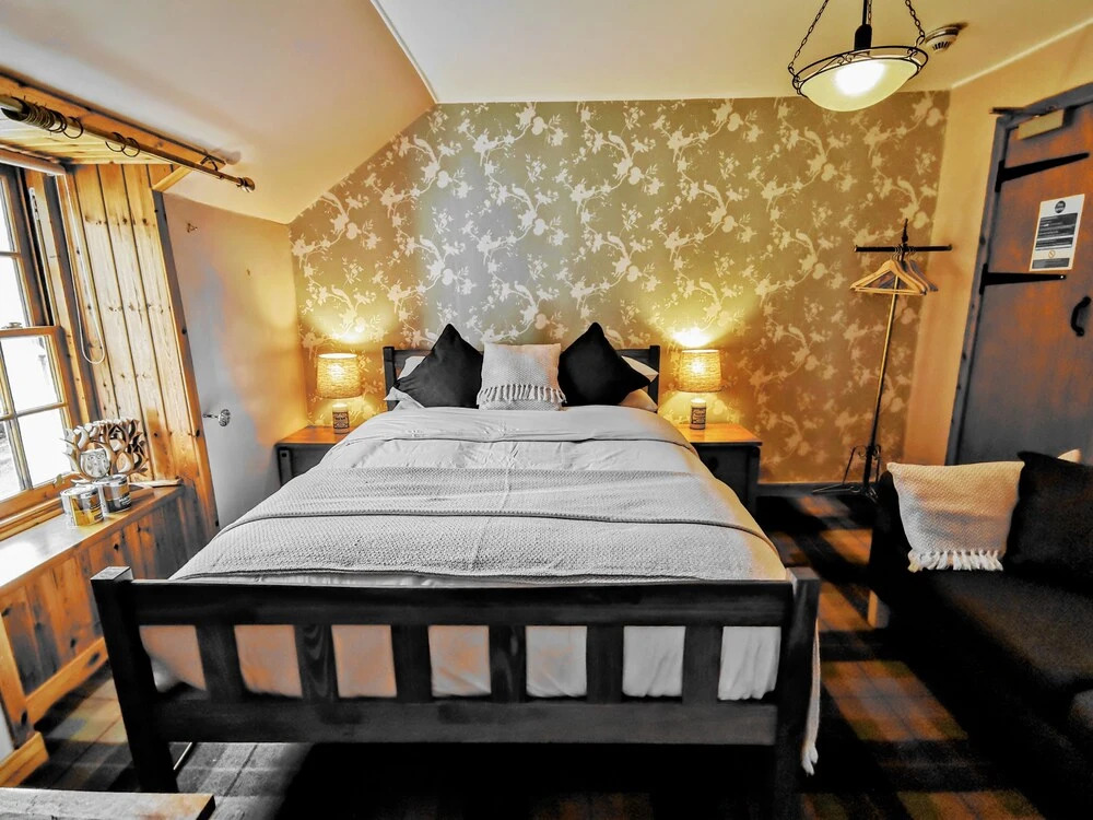 The Whistlefield Inn