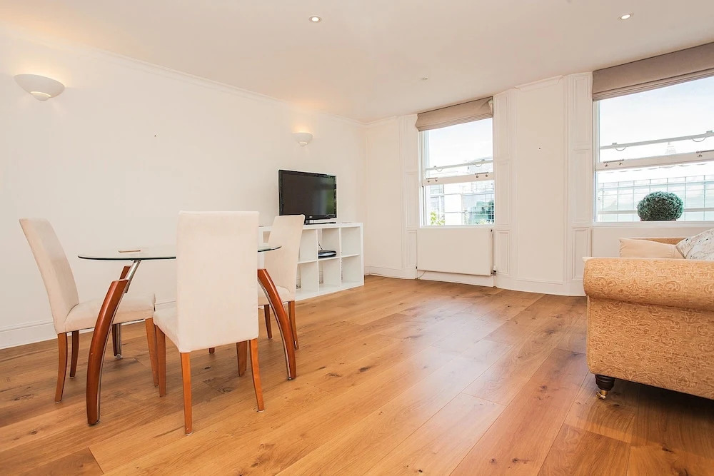Spacious South Kensington Penthouse