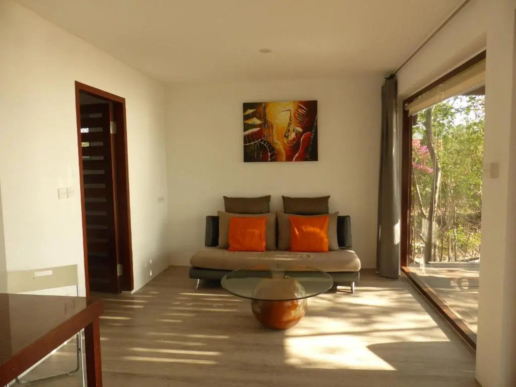 Castaway Surf Retreat